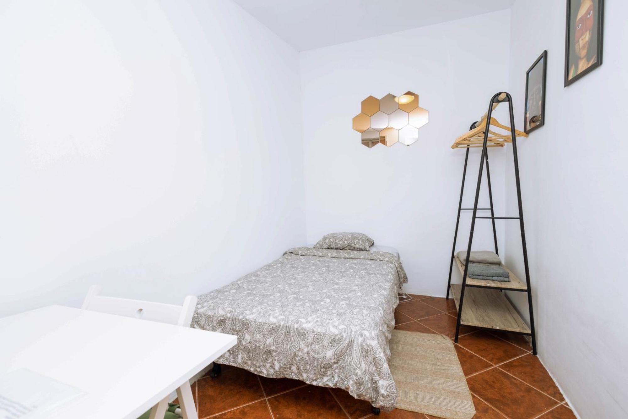 Shared Apartment With Bright Private Patio In Lisboa Exterior foto